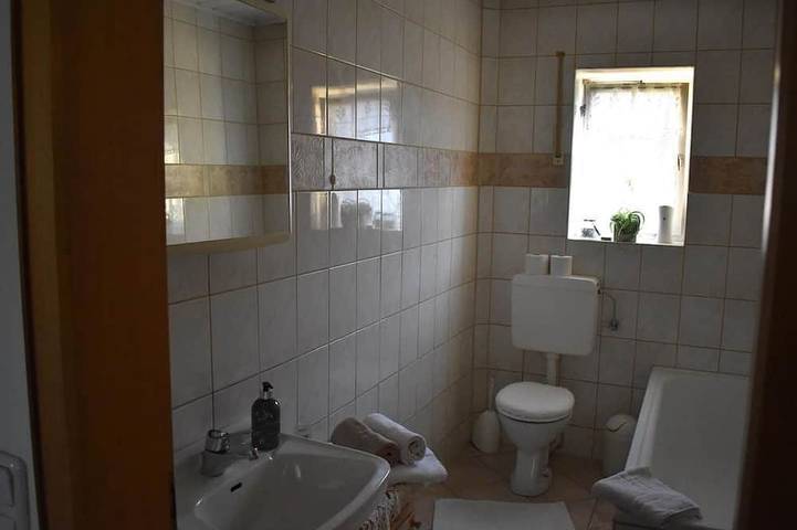 Ferienwohnung für 2 Personen, mit Garten in Montabaur - 4