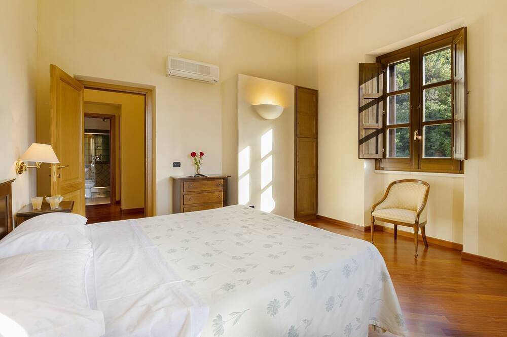 Villa Cusano 18, Emma Villas in Abbateggio, Parco Nazionale della Majella