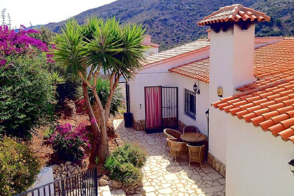 Preciosa Villa con vistas espectaculares in Pedreguer, Costa Blanca