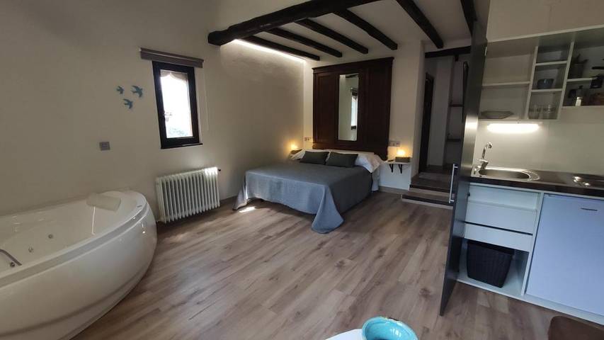 Casa rural para 2 personas, con jacuzzi y jardín en Asturias - 2