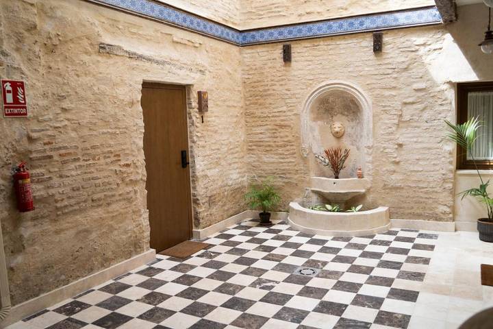 Maison d’hôte pour 4 personnes, avec balcon et piscine à Séville