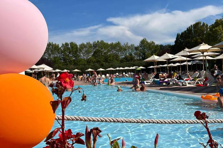 Camping pour 4 personnes, avec piscine ainsi que bassin pour enfant et jardin à Peschiera del Garda - 3