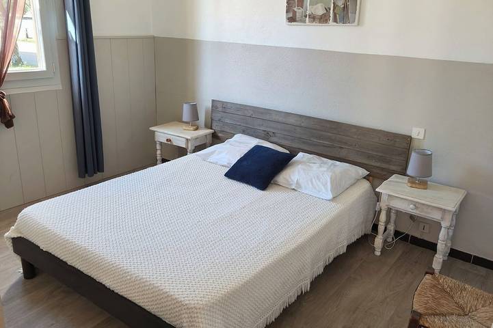 Location de vacances pour 4 personnes, avec Terrasse ainsi que Jardin et Piscine à Balazuc - 2