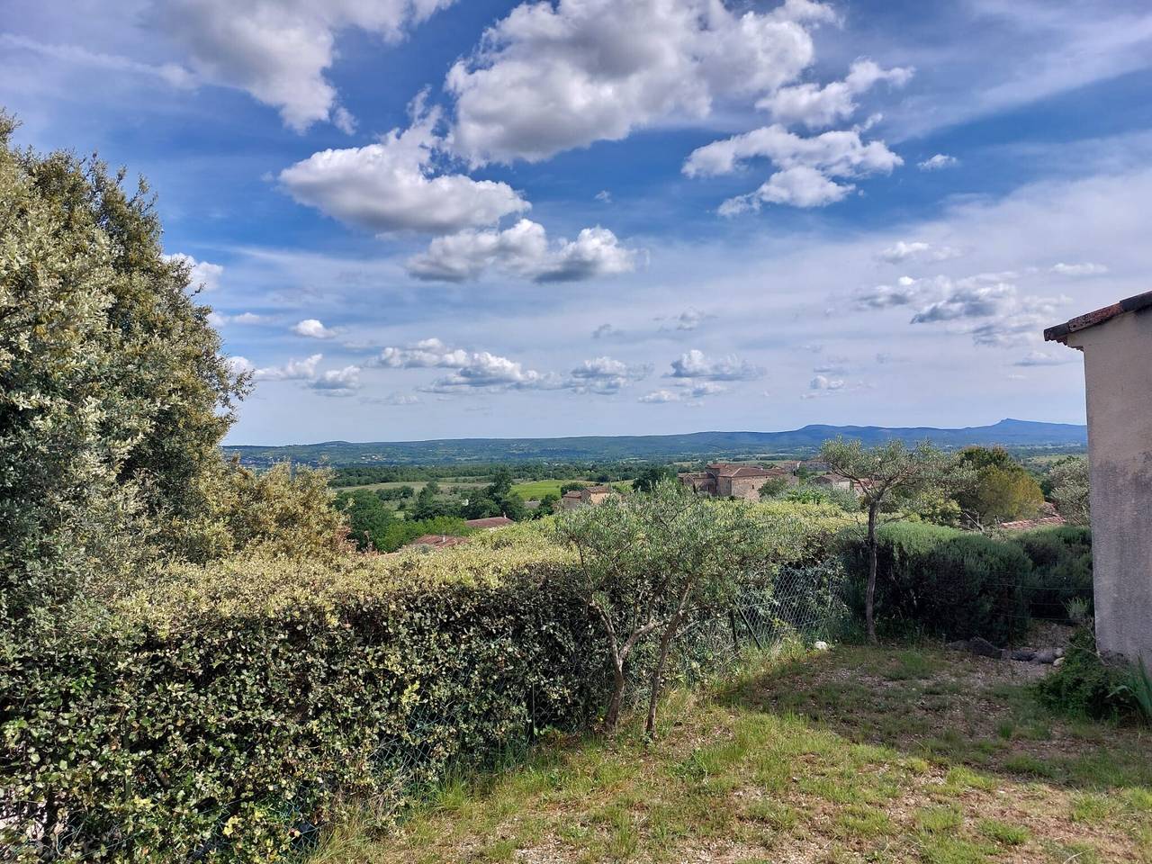 Casa de vacaciones «Le Cyprès - La Fontinelle» in Bessas, Ardèche