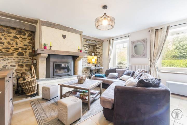 Gîte pour 7 personnes, avec terrasse et jardin à Orval - 2