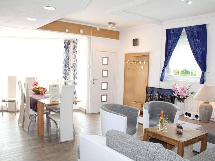 Ferienhaus für 12 Personen, mit Sauna und Garten sowie Terrasse, mit Haustier in Daun - 4