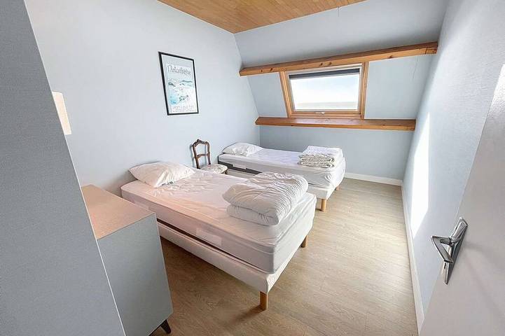 Villa am Meer mit Garten und kostenlosem WLAN in Saint-Pair-sur-Mer, Côte de la Déroute