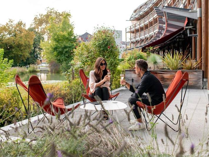 Hôtel pour 2 personnes, avec sauna et jacuzzi ainsi que piscine et jardin à Pau - 4
