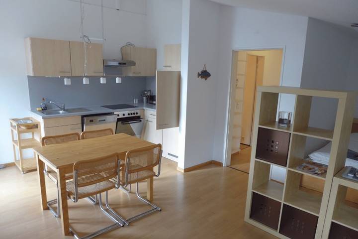 Ferienwohnung für 2 Personen, mit Balkon in Dreiländereck