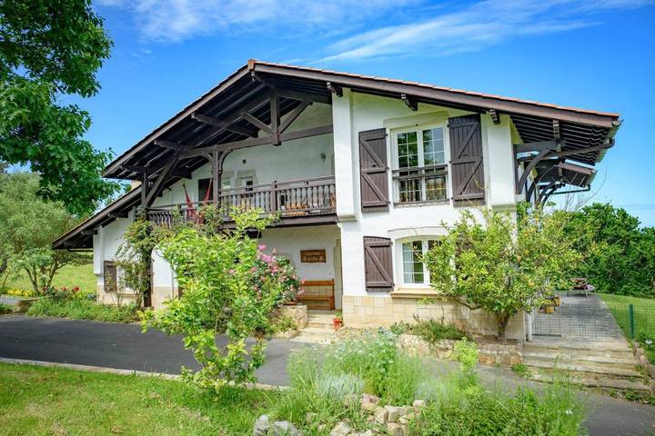 Chambre d’hôte pour 2 personnes, avec jardin et vue à Urrugne - 3