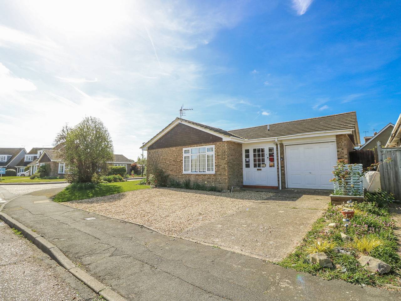 2 Trelawny Way in Bembridge, Isle of Wight