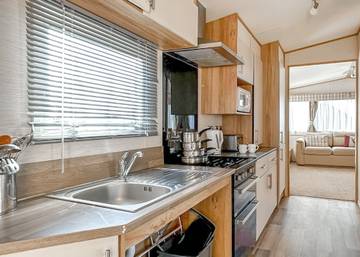 Caravan for 4 People in Shalfleet, Isle of Wight, Photo 2