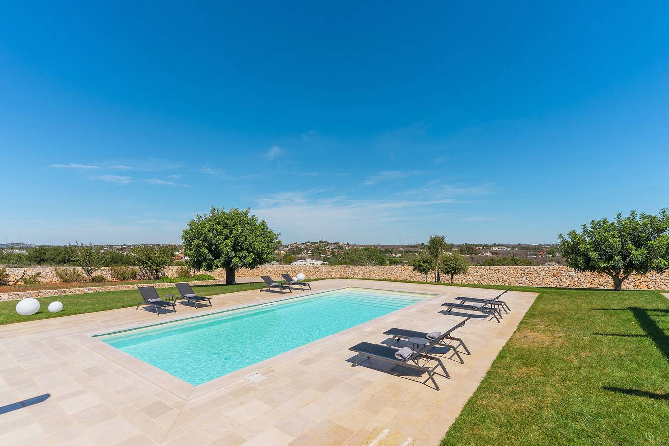 Domina 55 by Perle di Puglia in Casarano, Golfo di Taranto