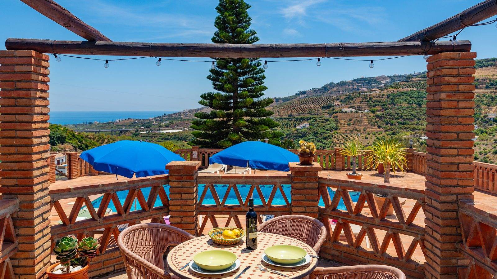 Casa La Araucaria Frigiliana by Ruralidays in Nerja, Costa del Sol