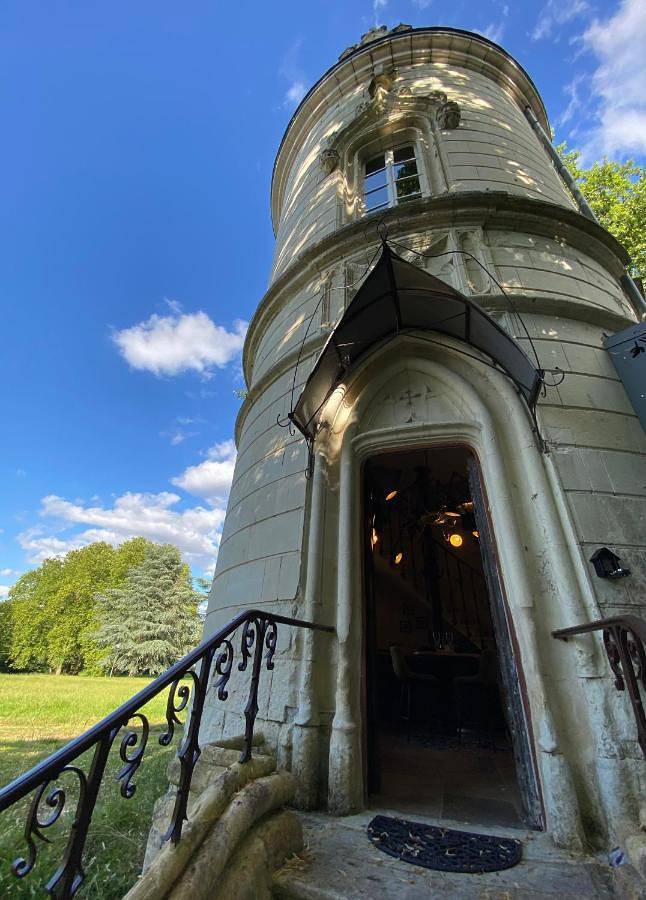 Location de vacances pour 2 personnes, avec vue ainsi que jardin et terrasse, animaux acceptés à Savonnières - 3