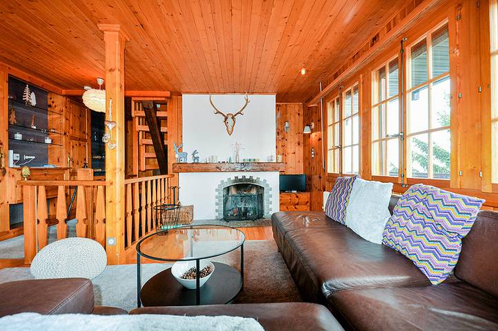 Location de vacances pour 10 personnes, avec vue et sauna ainsi que terrasse et jardin, animaux acceptés dans Les Collons - 2