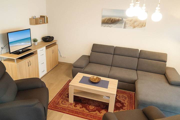 Ferienhaus für 6 Personen, mit Terrasse in Horumersiel - 4