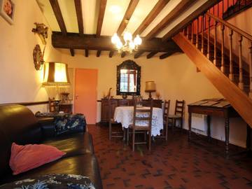 Gîte pour 5 personnes, avec jardin à Cervon