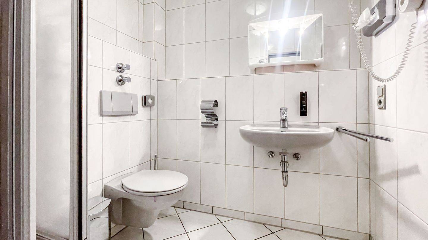 Komfortables und vielseitiges Zimmer –Perfekt für Erholung, Arbeit und Austausch in Züschen, Winterberg