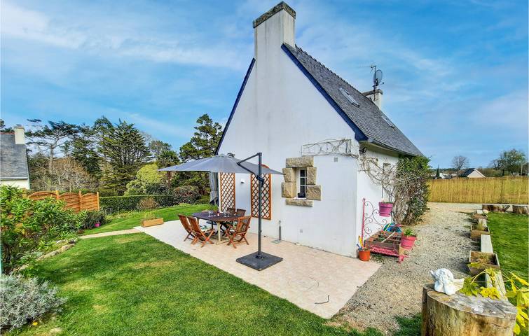 Apt avec jardin et parking : 2km de la côte, 1,5km de la rivière in Pleuven, Région de Quimper