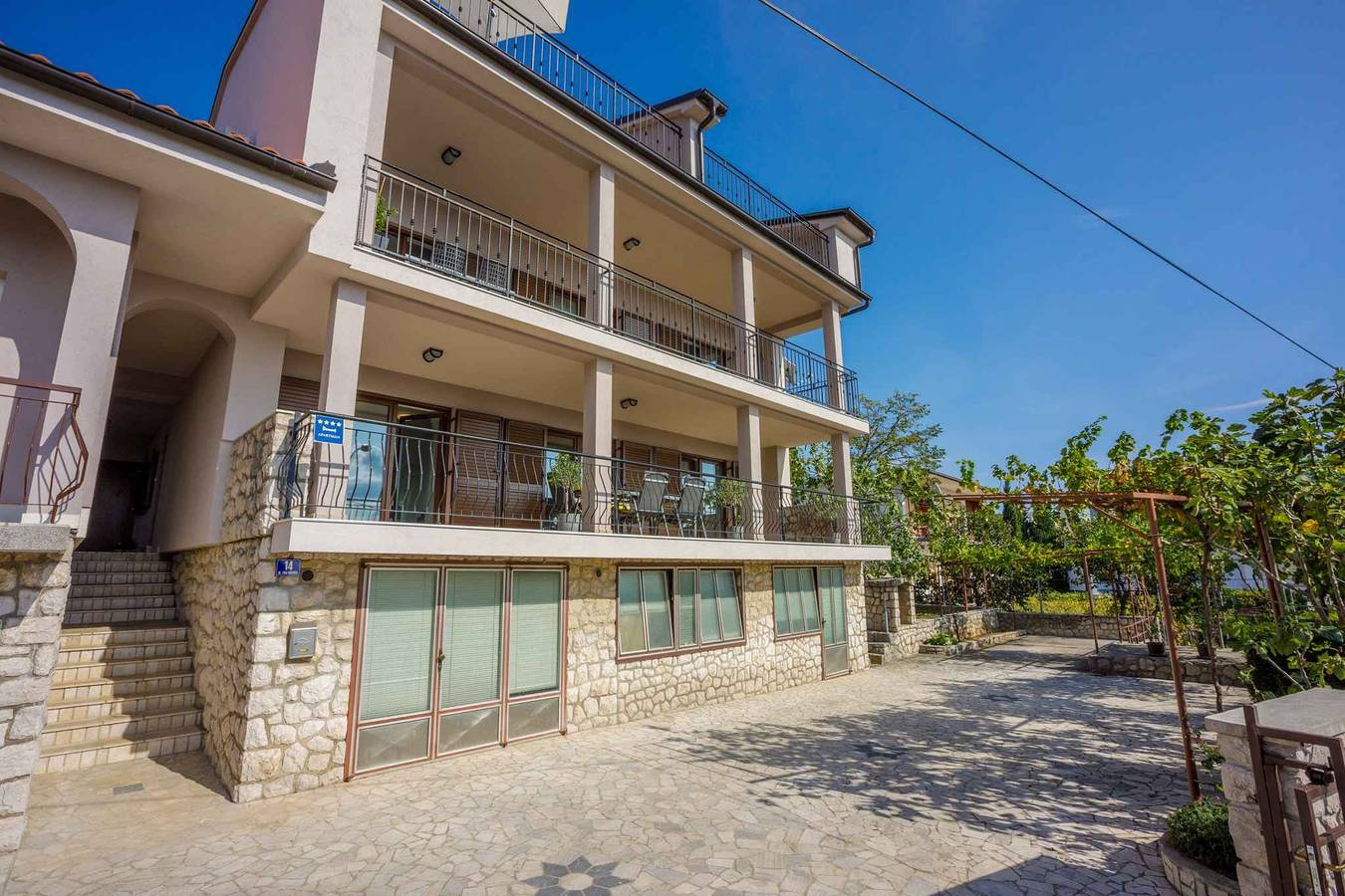 Ganze Ferienwohnung, Ferienwohnung mit Klimaanlage und Meerblick  in Crikvenica, Primorje-Gorski Kotar