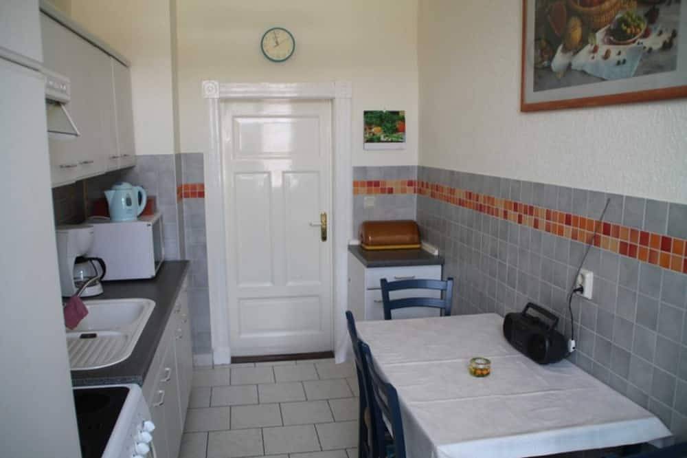 Einzelzimmer - Pension Villa Martha in Tollensesee, Burg Stargard