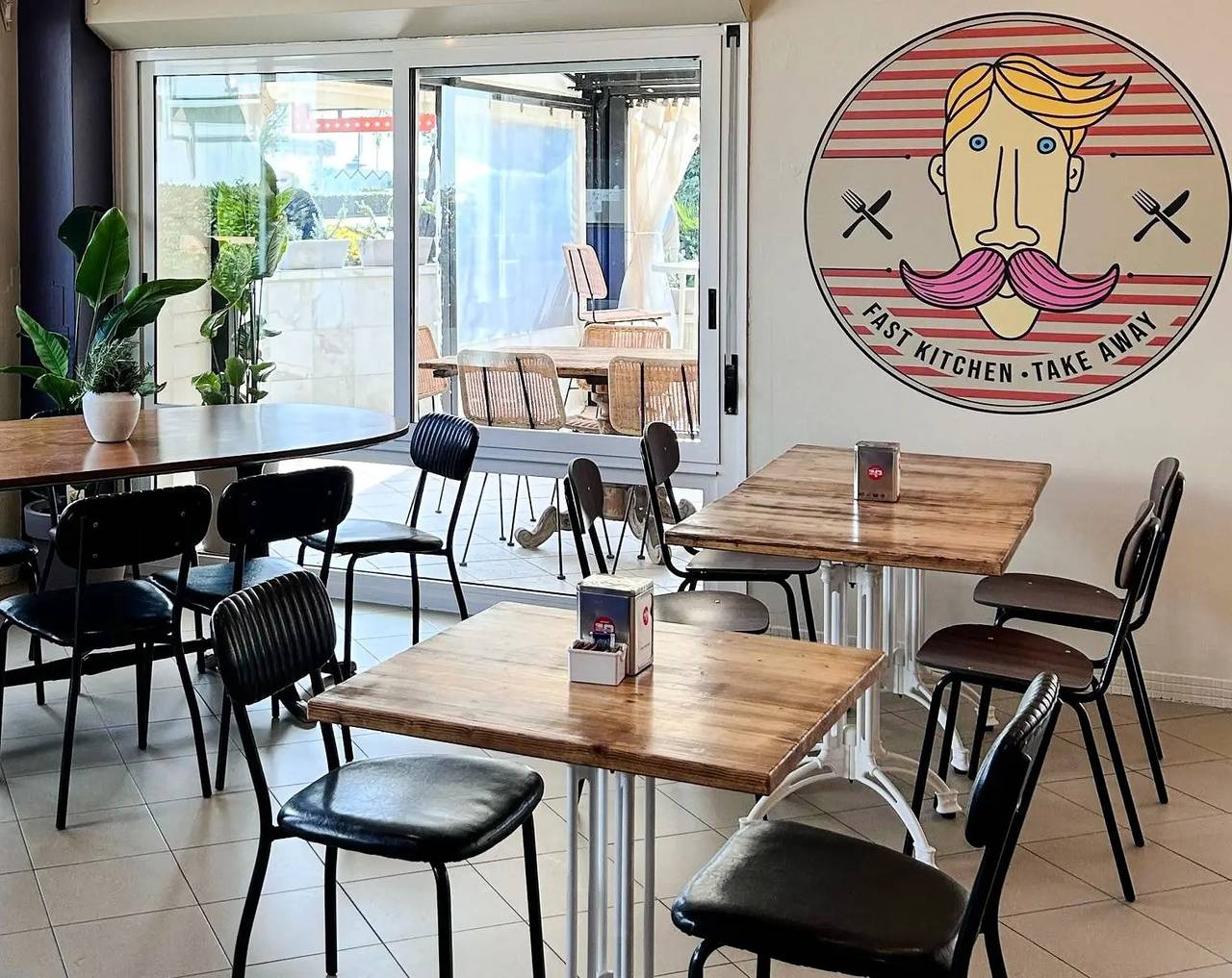 Lodge Comfort Tiere erlaubt 4 Personen in Riccione, Rimini Provinz