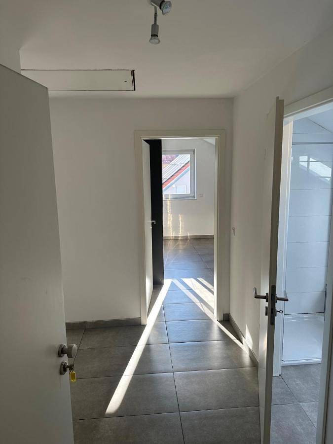 Ferienwohnung für 6 Personen, mit Balkon in Wörrstadt