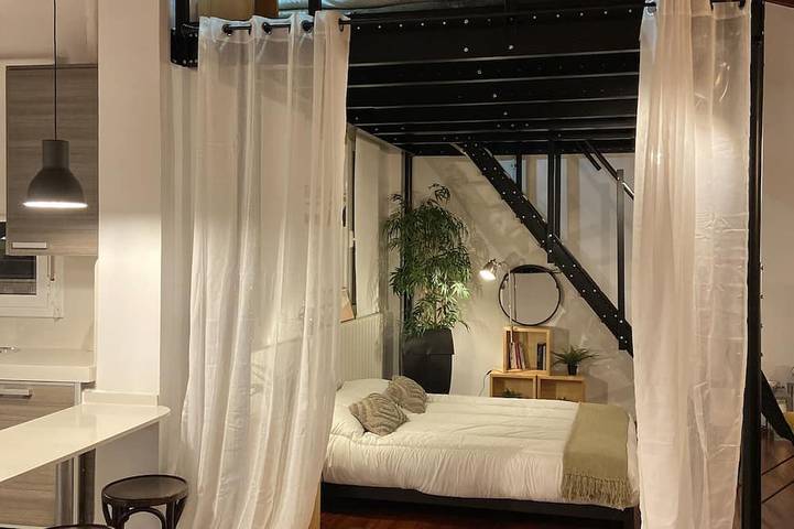Appartement entier, Loft-style penthouse, with unbeatable views of the Plaza del Pilar. in Saragosse, Province de Saragosse