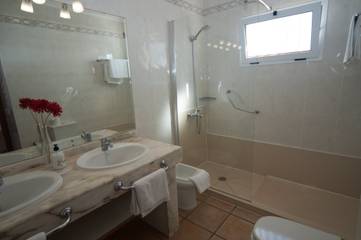 Villa for 6 People in Playa Matagorda, Tías, Photo 3