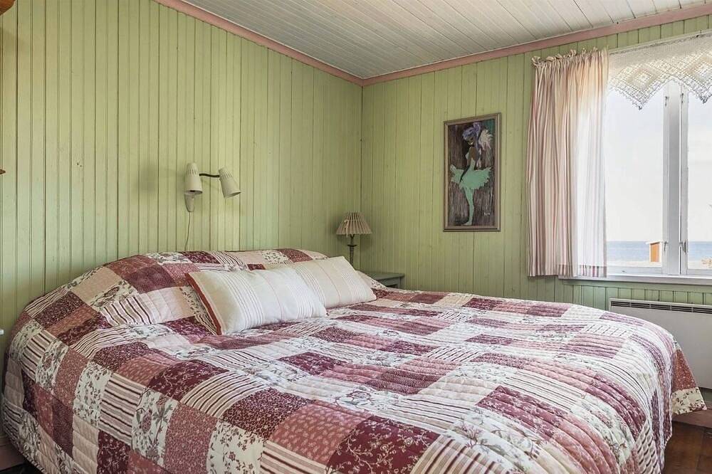 Beautiful accommodation with its own beach by the sea in the Hudiksvall archipelago in Hudiksvall, Hälsingland