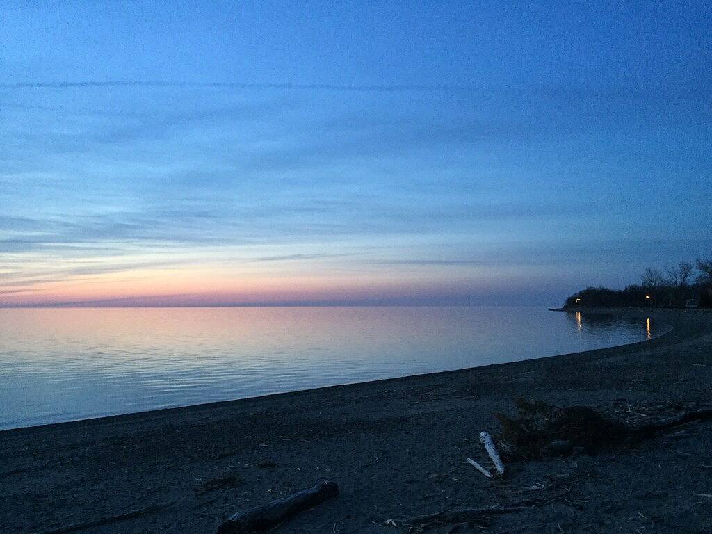 Ganze Wohnung, Entspannen Sie sich und genießen Sie den Strand! Benutzung von Kajak, Paddelboot und Paddle Board inklusive! in Chautauqua County