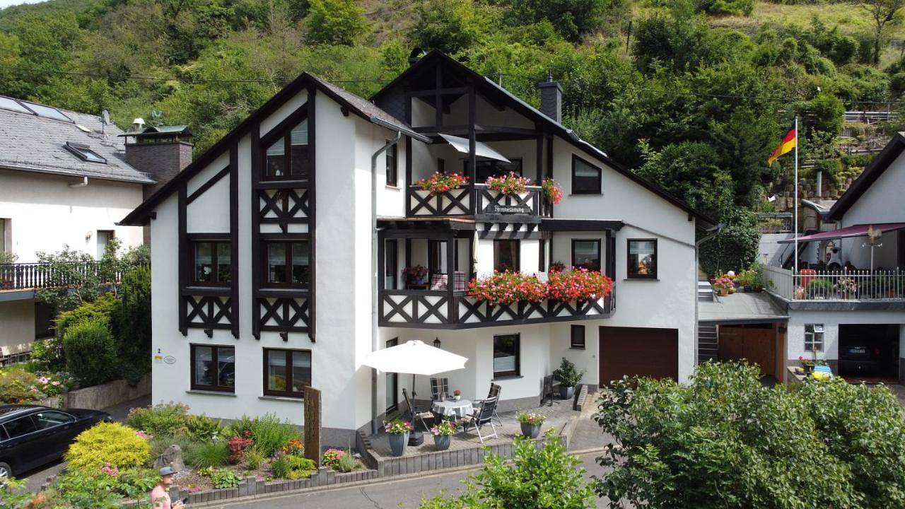 Ganze Wohnung, Apartment with Mountain View in Burg Eltz, Pommern (Deutschland)