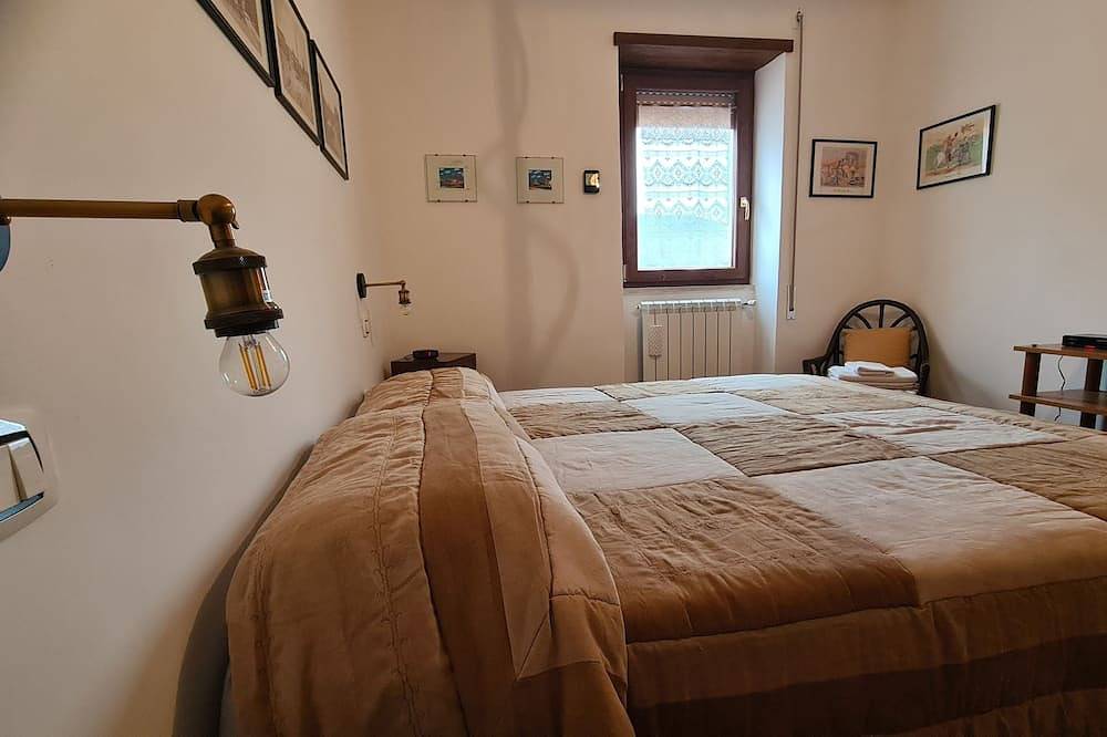 Ganze Wohnung, Amazing Lake View in Castel di Tora, Terminillo