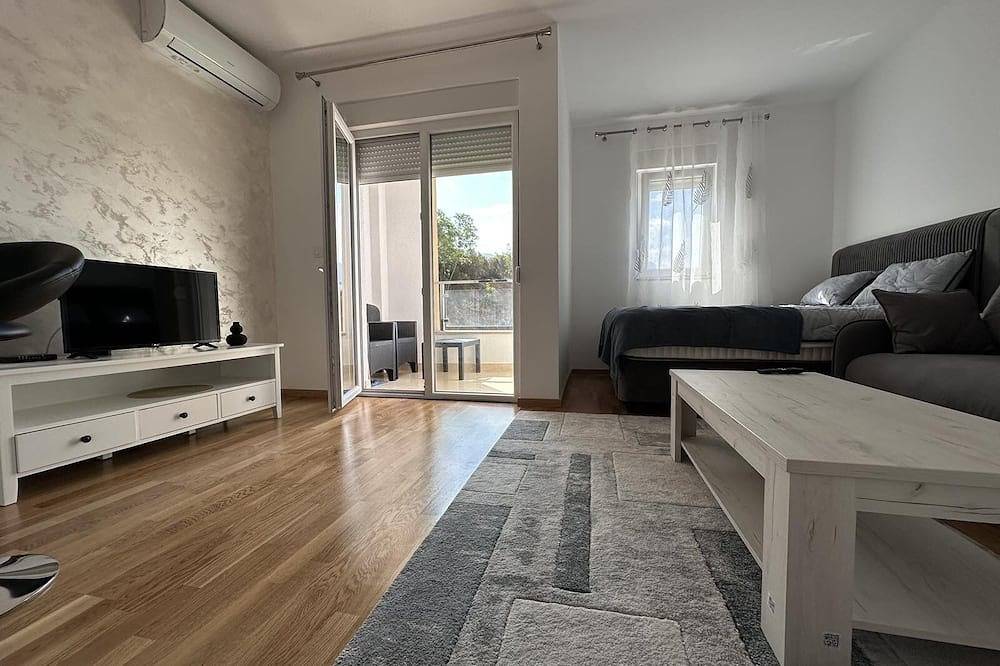 Entire apartment, Lux studio apartment Bečići in Budva, Opština Budva