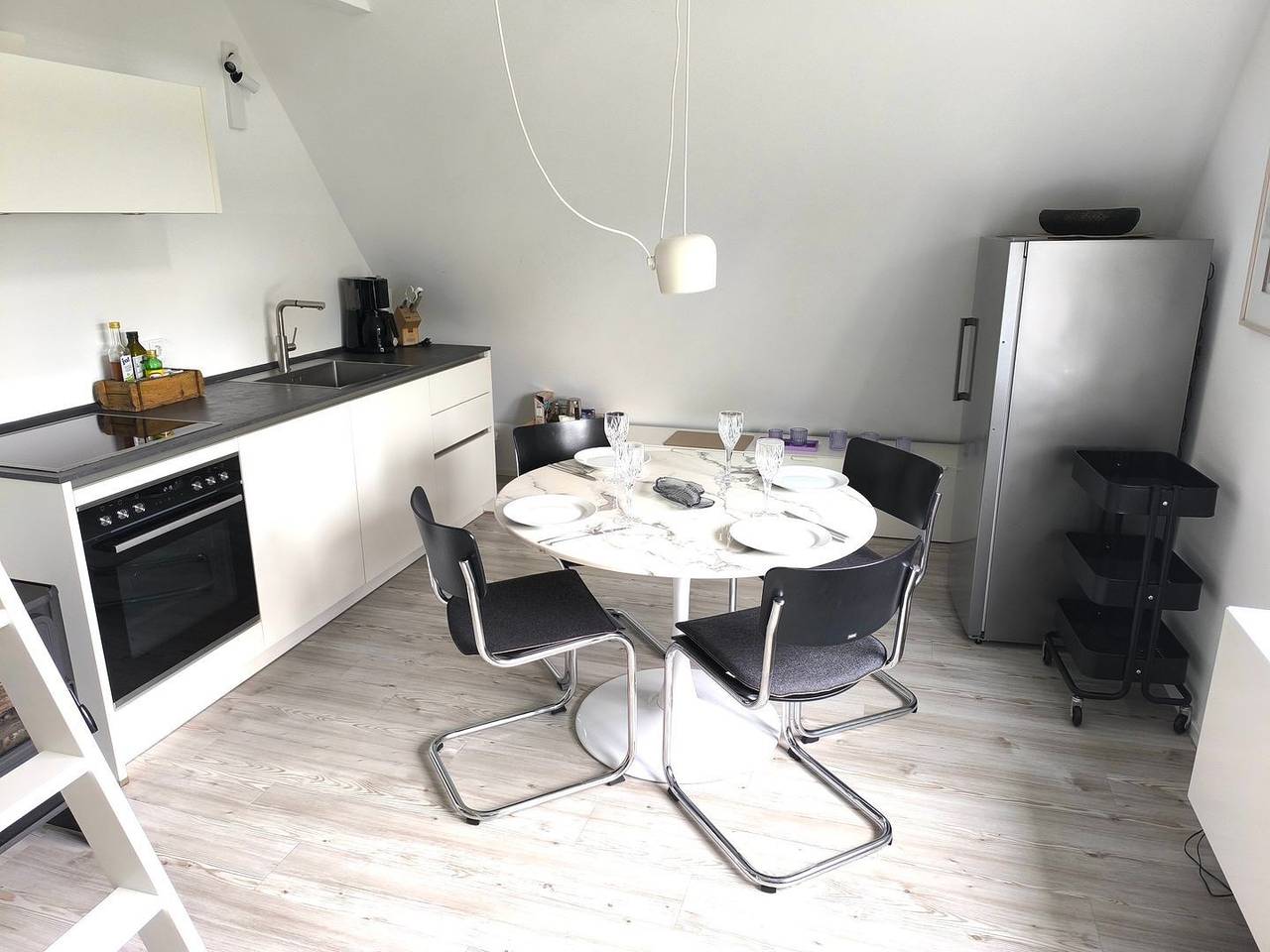 Ganze Wohnung, Sonnengold - wunderschöne Einliegerwohnung in zentraler Lage im Dorf in St. Peter-Ording, Eiderstedt