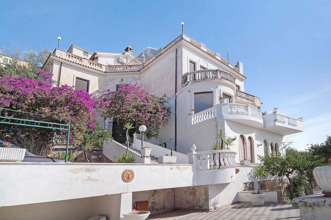 Appartement entier, Appartement 'A' avec vue sur mer, terrasse privée et Wi-Fi in Minturno, Province de Latina