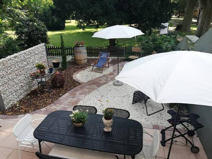 Ferienwohnung für 4 Personen, mit Balkon und Terrasse sowie Garten und Ausblick in Deidesheim
