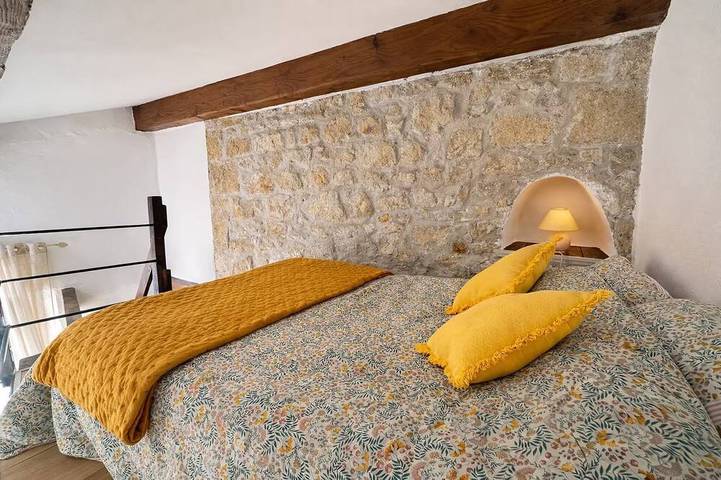 Gîte pour 4 personnes, avec Terrasse et Piscine à Saint-Paul-le-Jeune - 2