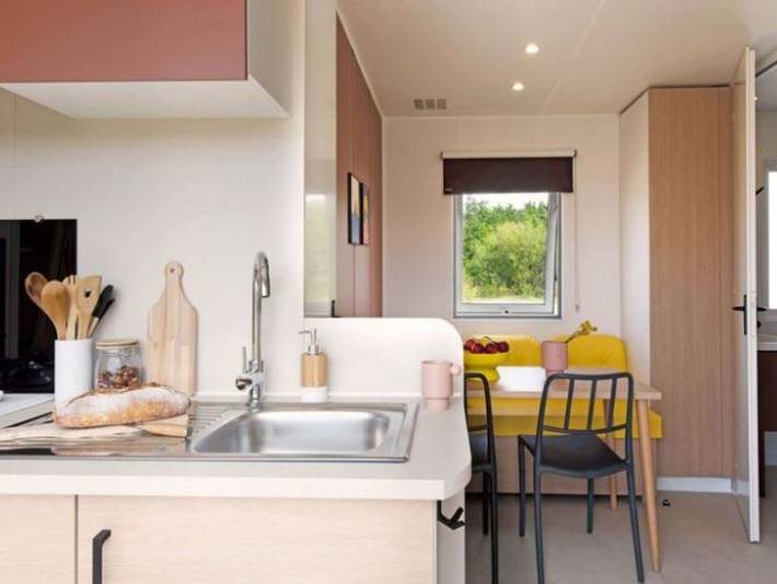 Wohnwagen für 4 Personen, mit Terrasse und Pool in Grayan-et-l'Hôpital - 2