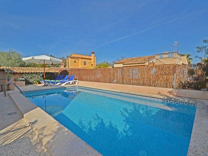 Casa de vacaciones para 8 personas, con Balcón y Jardín en El Toro