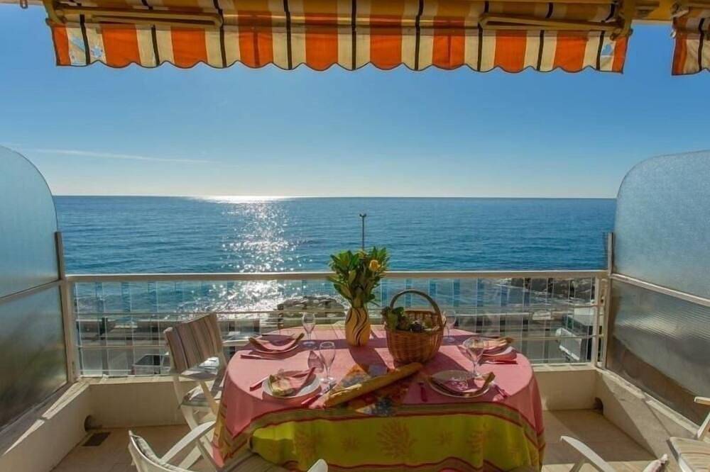 Appartement entier, 2P à Menton avec terrasse, climatisation et garage in Menton, Région de Nice