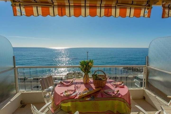 Appartement de vacances pour 4 personnes, avec terrasse et piscine, animaux acceptés - 1