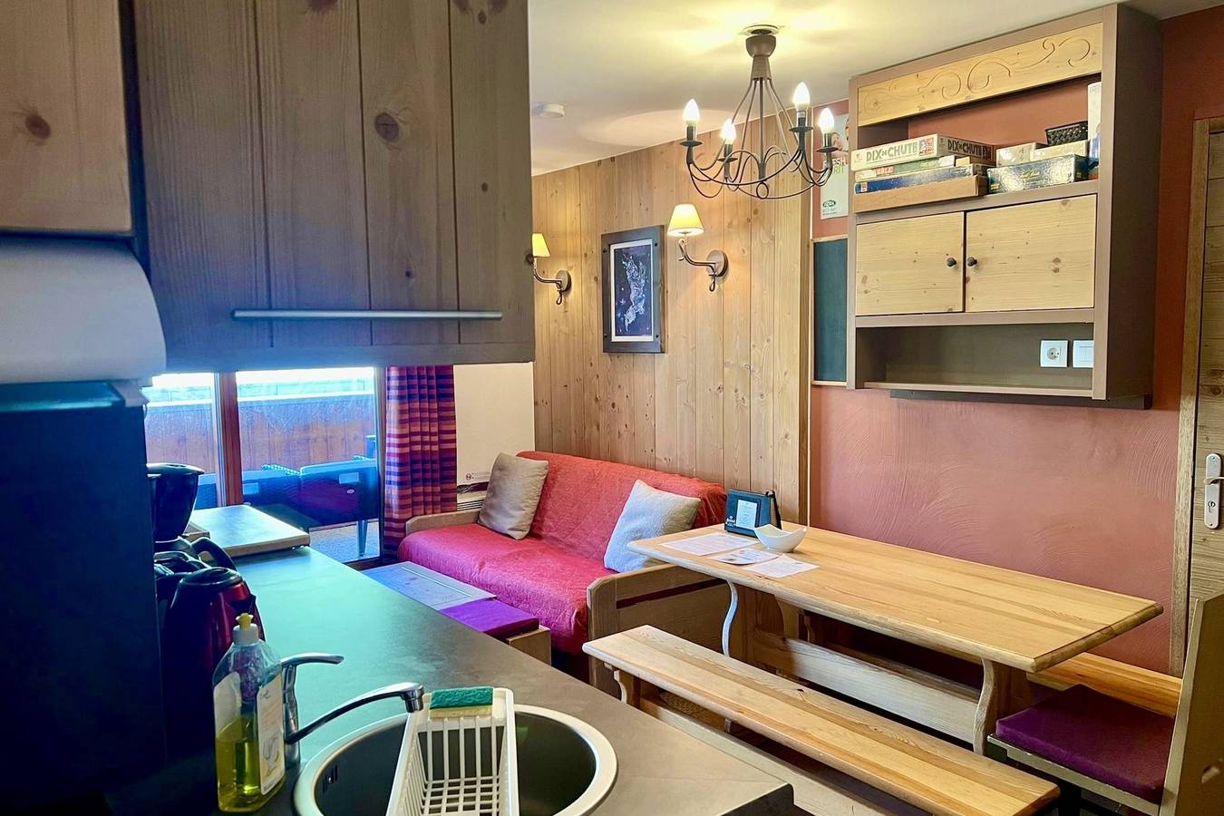 Entire apartment, Risoul - Apart 410 - Pool/Sauna - Wifi - Fully equipped - Foot of slopes in Station de Risoul, Risoul