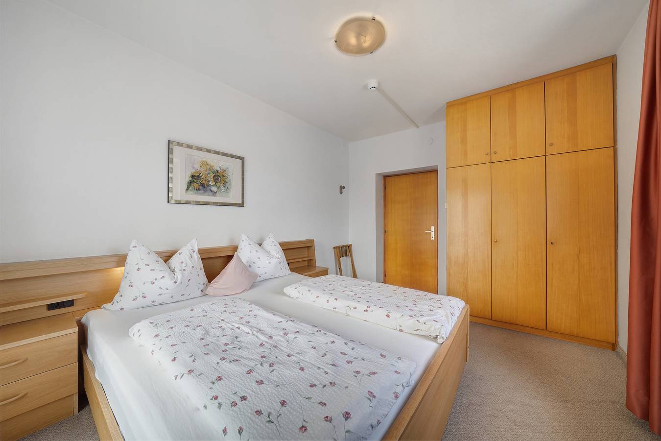 Ganze Wohnung, Ferienwohnung 'Rosalie 6' mit Bergblick, Gemeinschaftspool und Wi-Fi in Niederlana, Lana