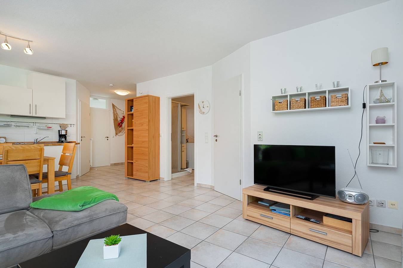 Ganze Wohnung, Ferienwohnung direkt am Wasser in Greetsiel, Krummhörn