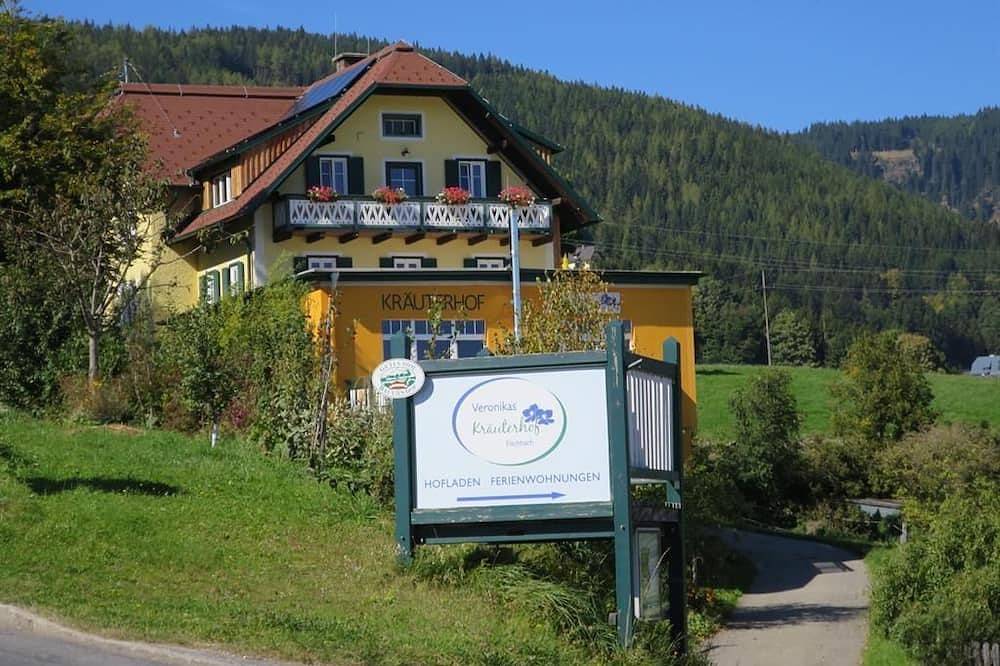 Ganze Wohnung, Ferienwohnung \"Edelweiß\" 2 Badezimmer - Ferienwohnungen \"Veronikas Kräuterhof\" in Fischbach, Steirerland