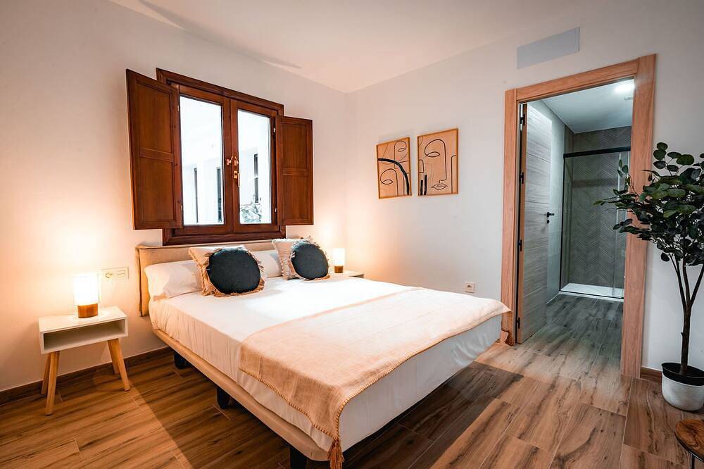 Apartamento entero, Apartamento con aire acondicionado y wifi – Qh Mirador San Cristóbal 02 in Cella, Provincia de Teruel