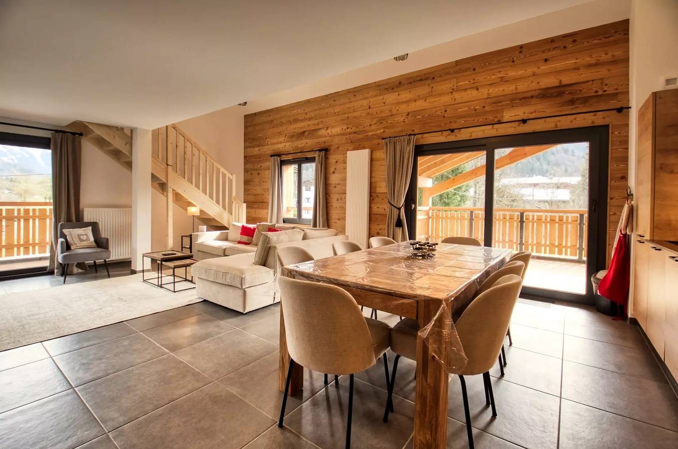 Appartement entier, Apt Duplex 4 chambres centre village - au calme in Samoëns, Région de Bonneville