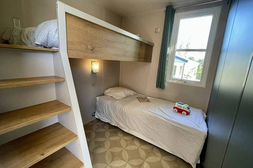 Zecamping 3 étoiles piscine couverte mobil-home Tv 30m2 in Erquy, Côte d’Émeraude